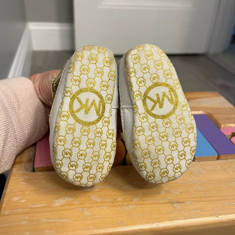 MICHAEL Michael Kors description michael